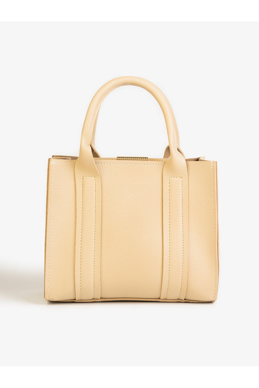 Elegant Pebbled Handbag For Daily Use With Timeless Sophistication