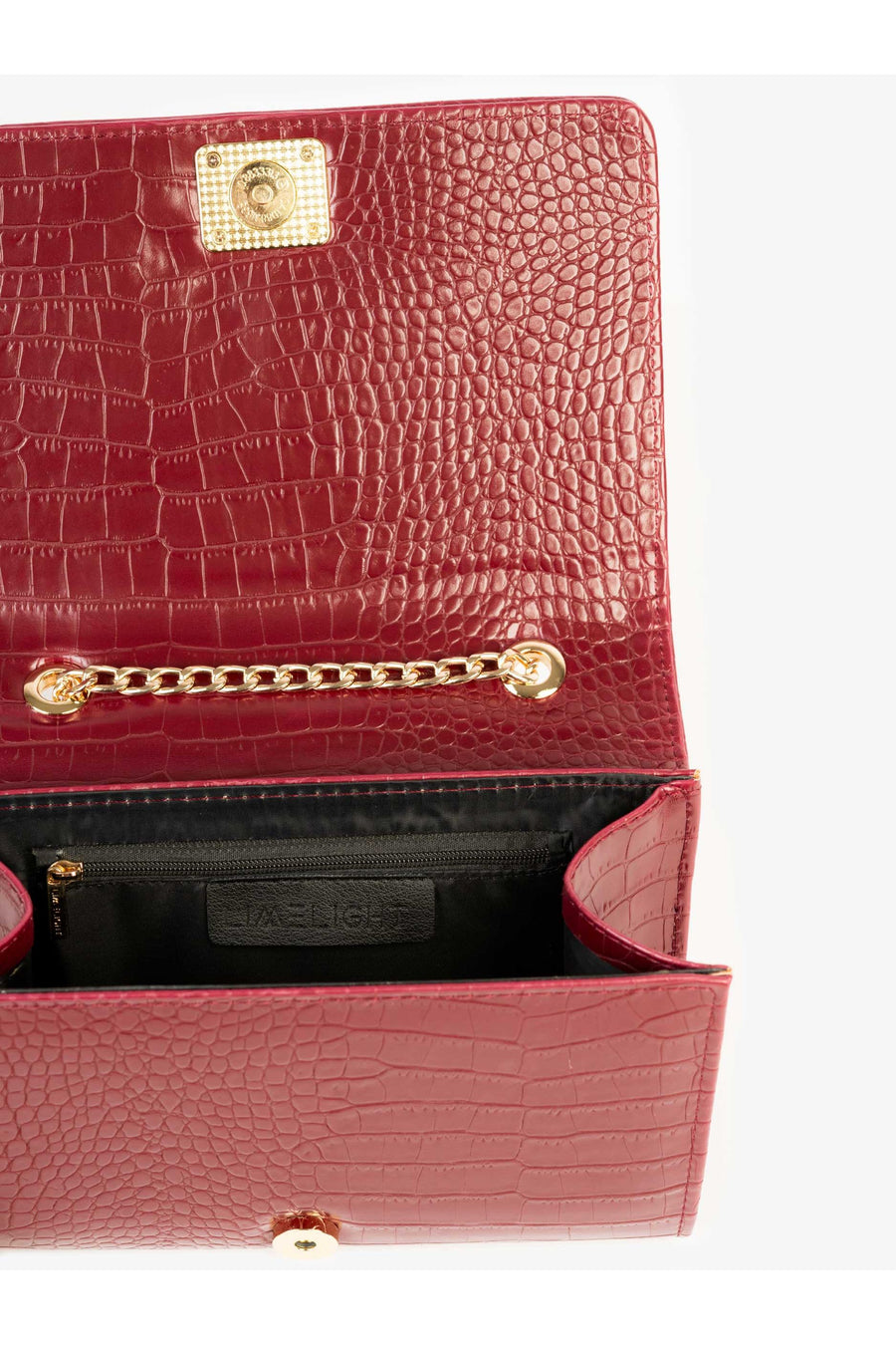 Elegant Textured Clutch For Every Occasion In Rich Maroon