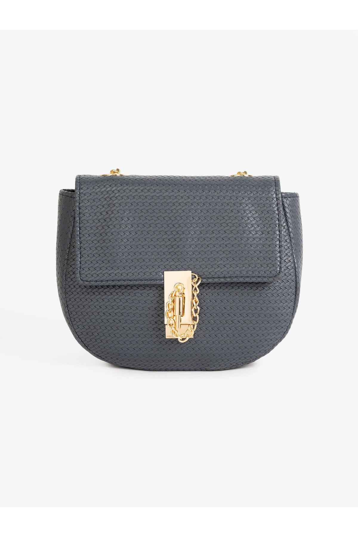 Saddle Chic Clutch: Day-to-Night Elegance Redefined