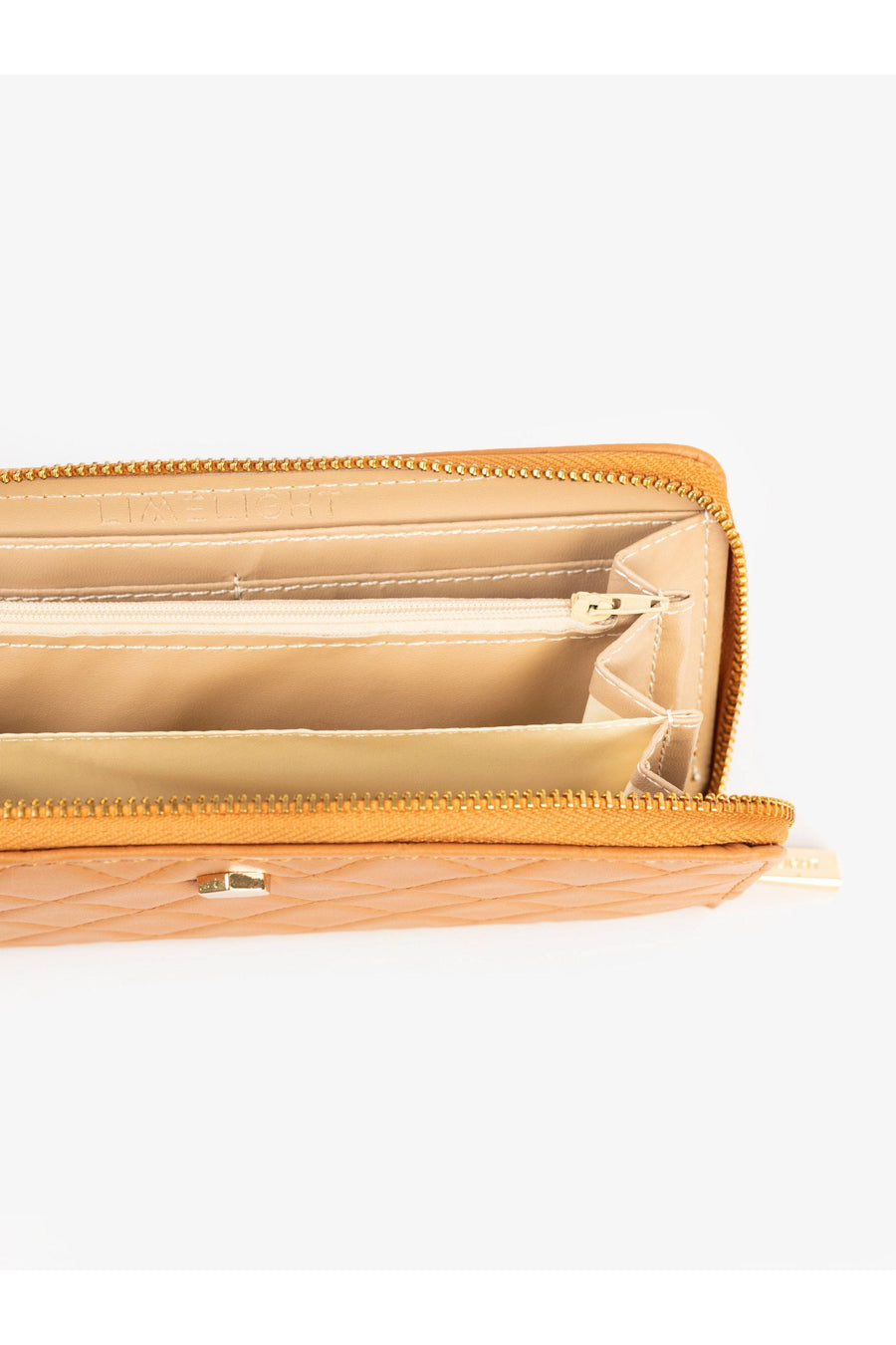 Elegant Quilted Wallet for Daily Luxury Use
