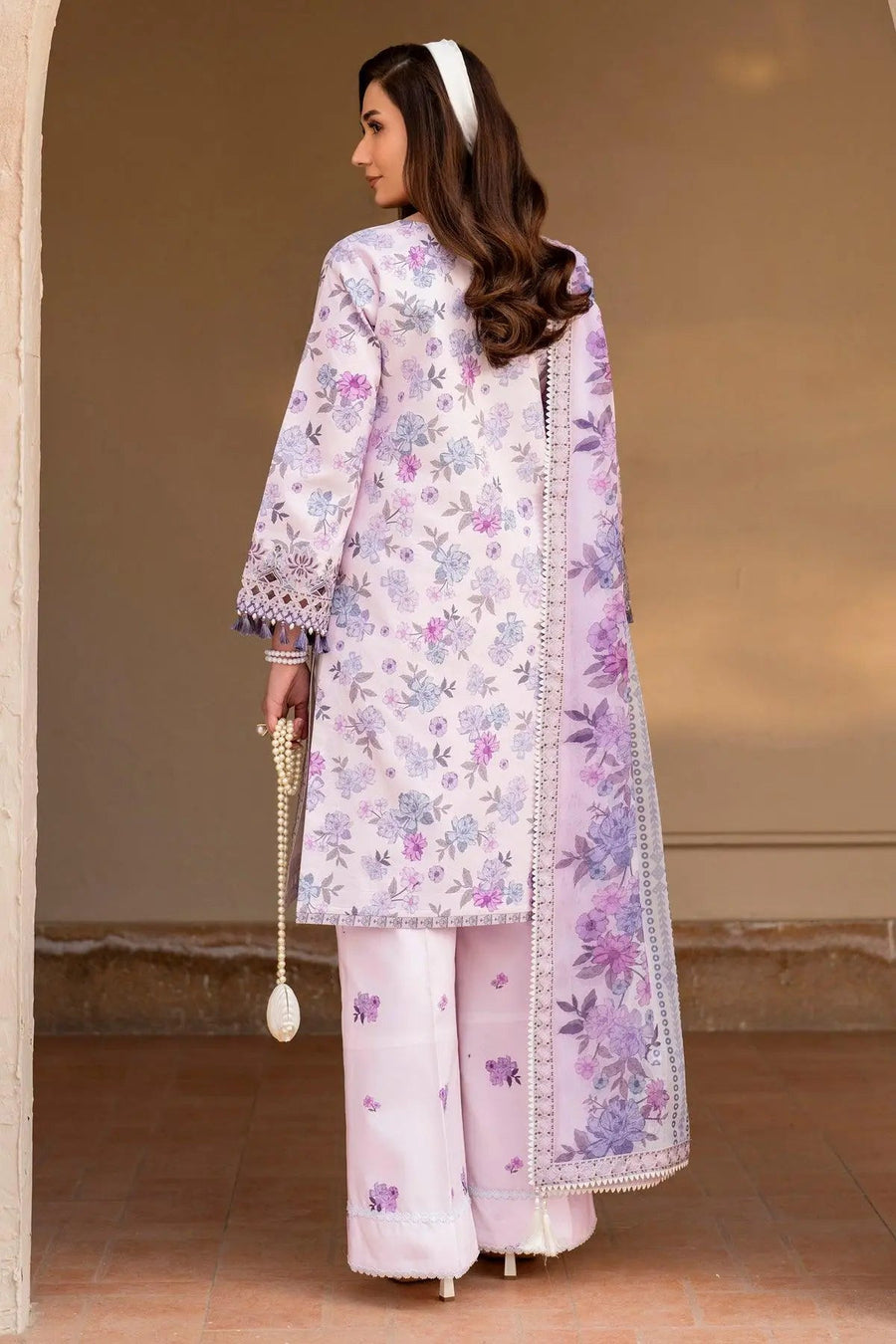 Lavender Dream – Embroidered Floral Printed Lawn 3-Piece Festive Suit - Pehnaawaa