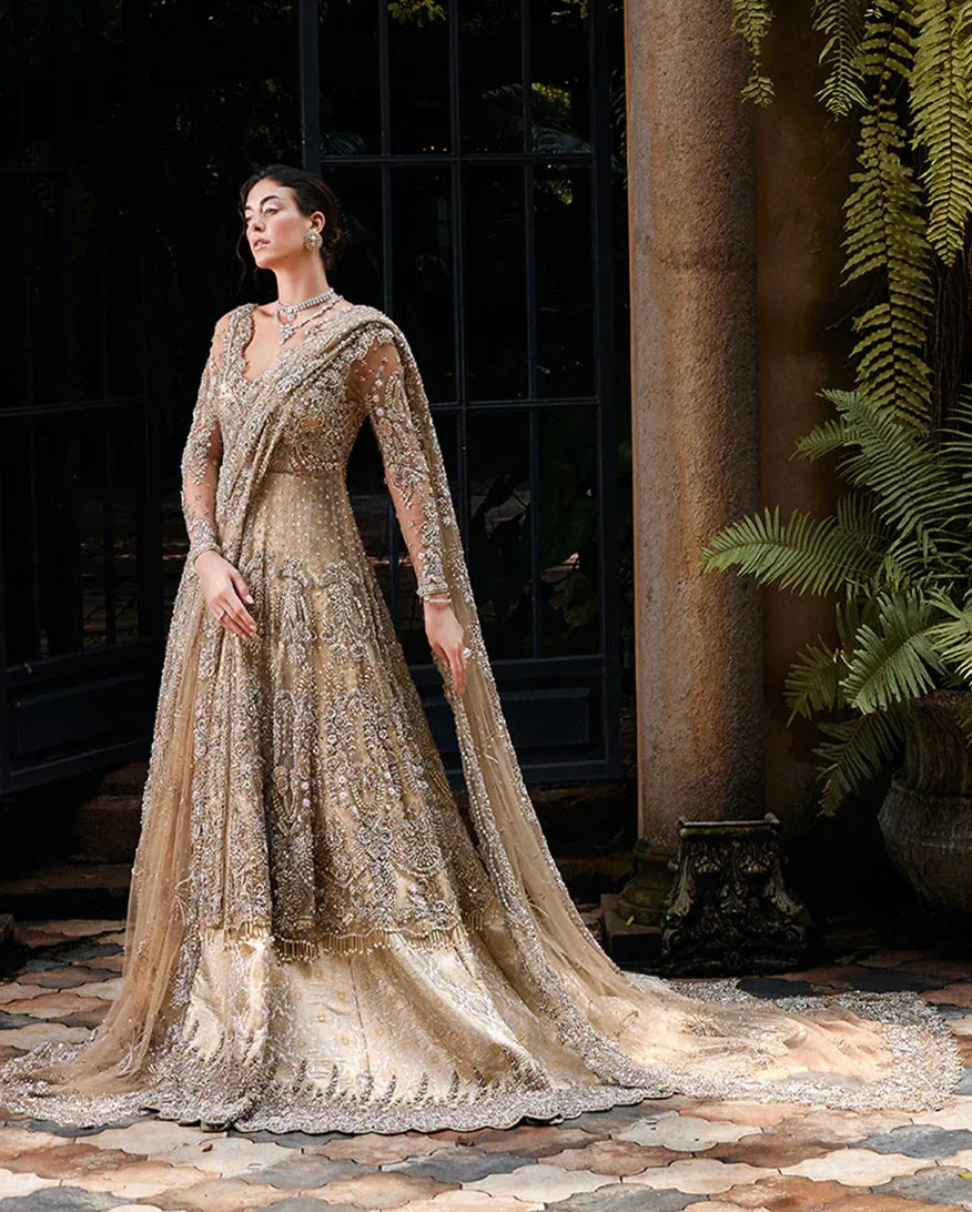 Gold Net Inara Signature Bridals '23 | Women | Zardozi 107C MBRIN230107C - Pehnaawaa