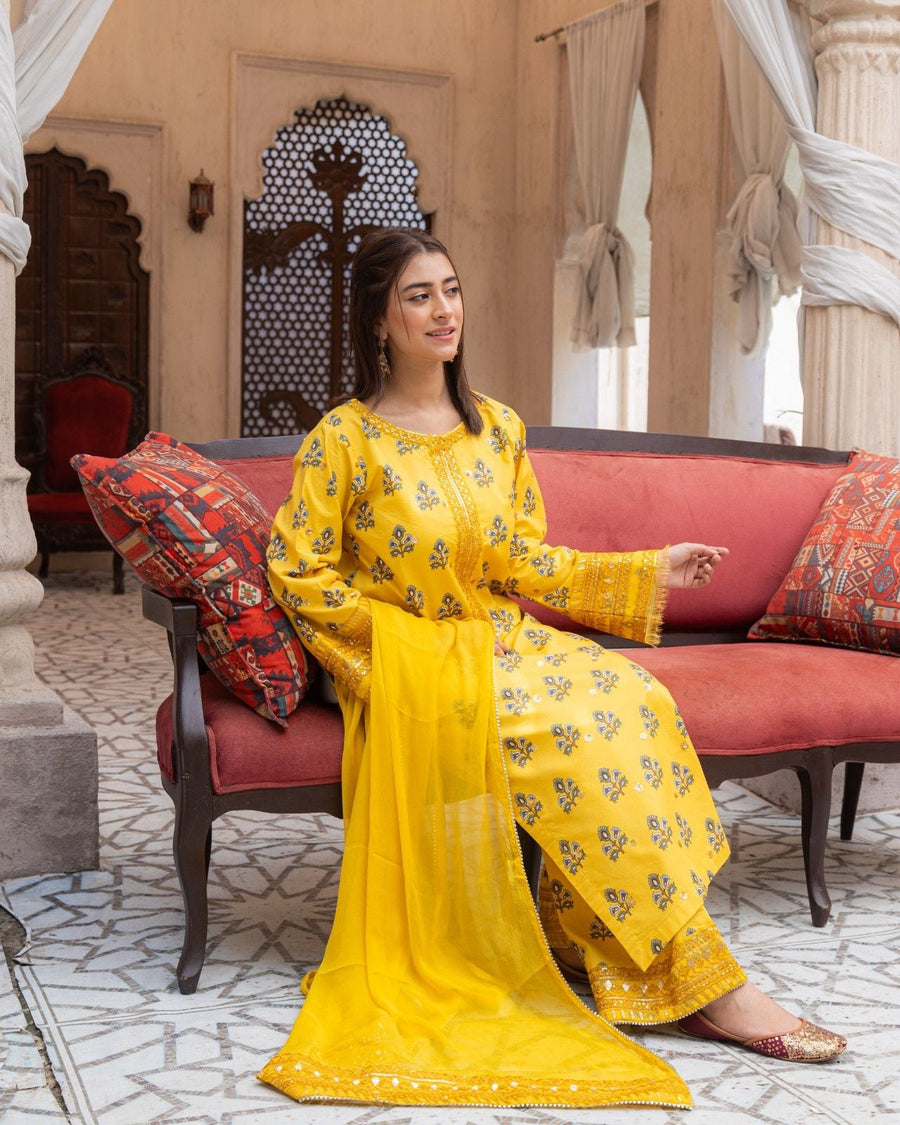 Marigold Flora – Stylish Summer Suit for Women