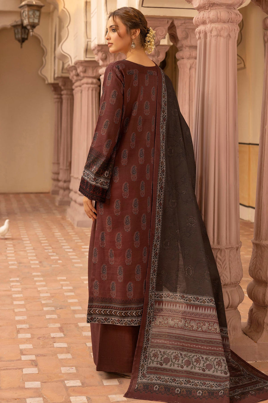 Yumna Embroidered Khaddar 3-Piece Winter Suit | 5202
