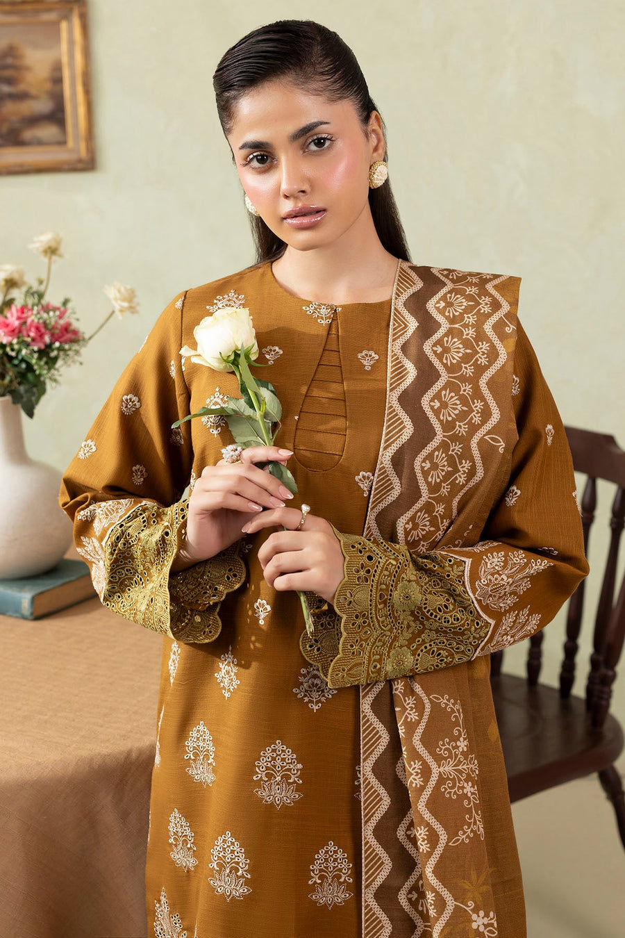 Aria Embroidered Khaddar 3-Piece Winter Suit | 5687