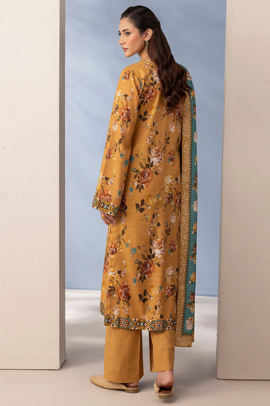 Reena Digital Printed Khaddar 3-Piece Ready-to-Wear Suit