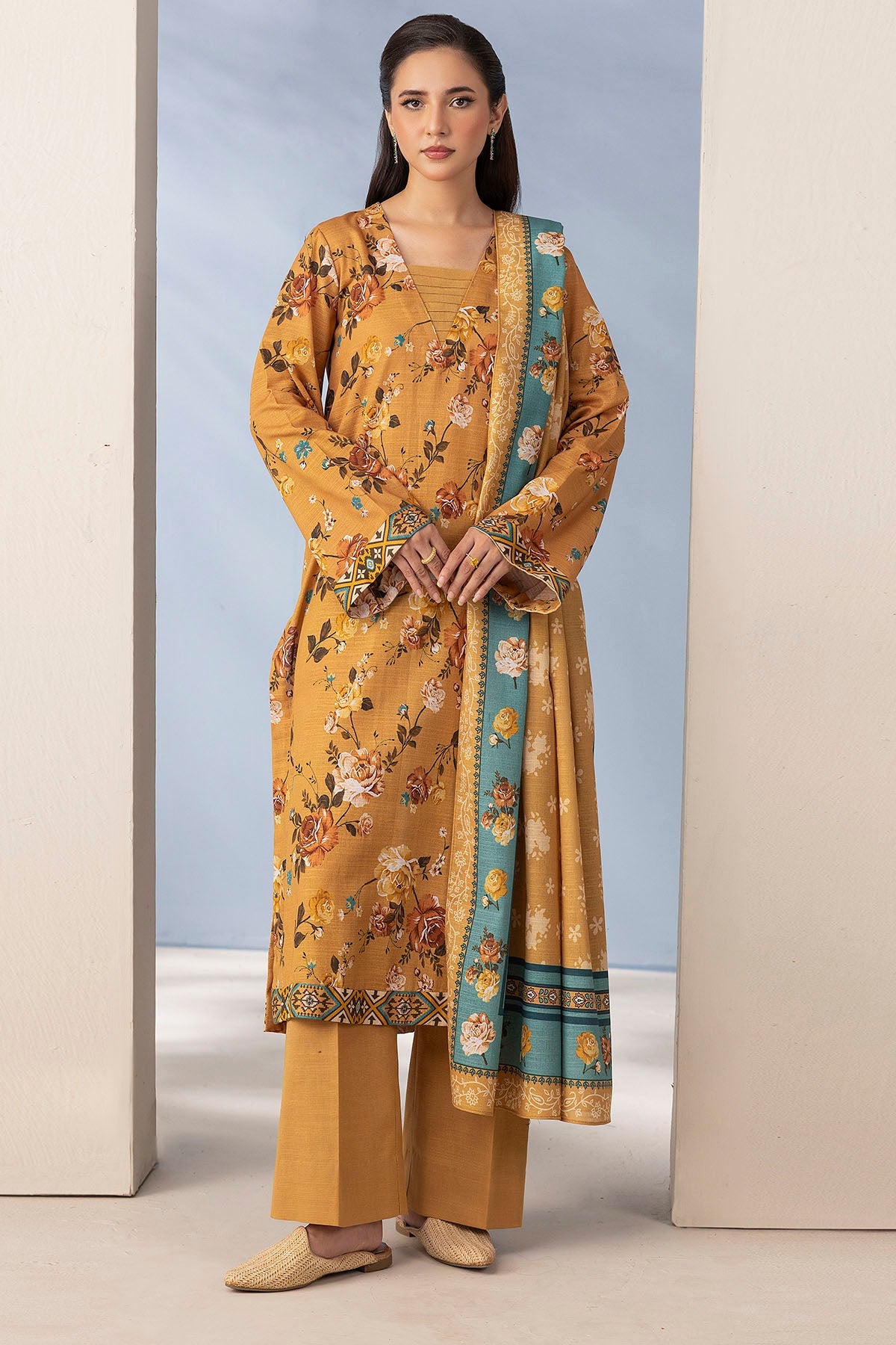 Reena Digital Printed Khaddar 3-Piece Ready-to-Wear Suit
