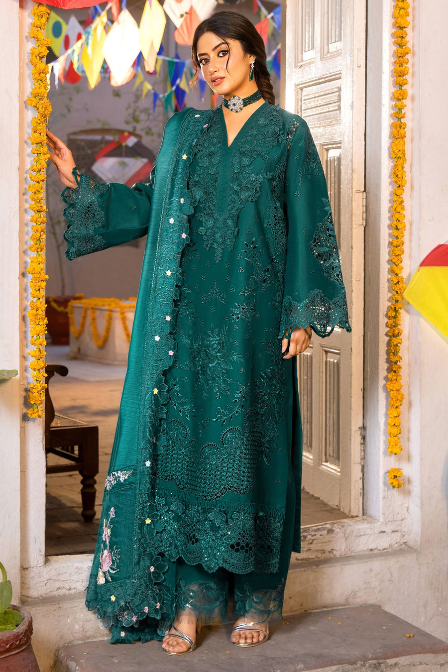 5926-HUES EMBROIDERED LAWN UNSTITCHED