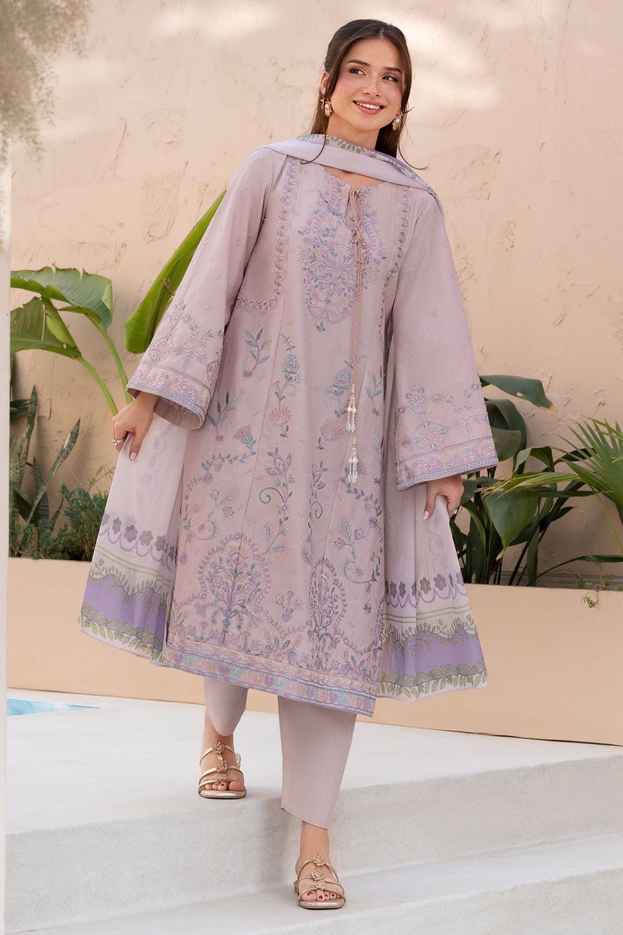 6062-INDIGO EMBROIDERED LAWN STITCHED