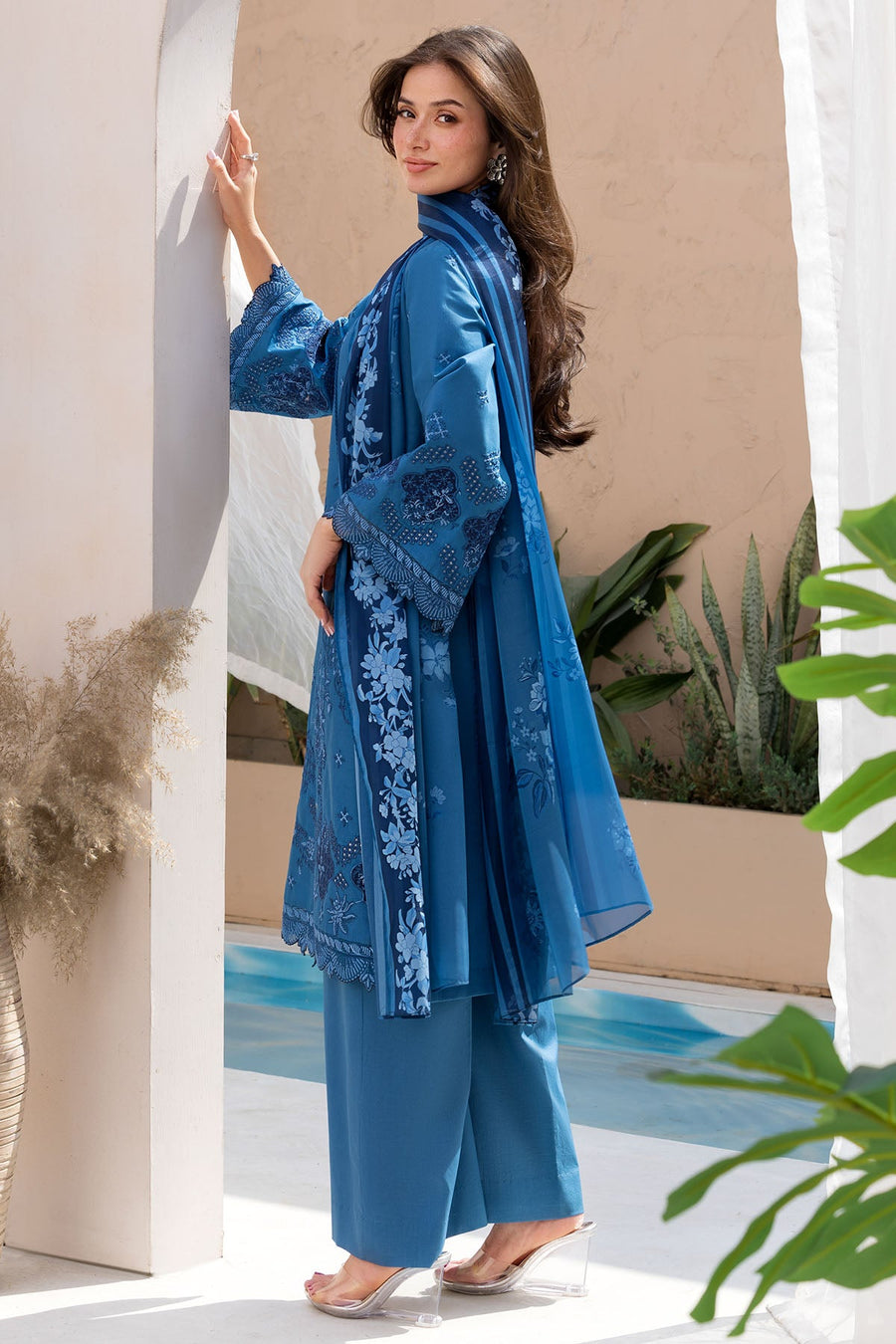 6068-FRANCES EMBROIDERED LAWN STITCHED