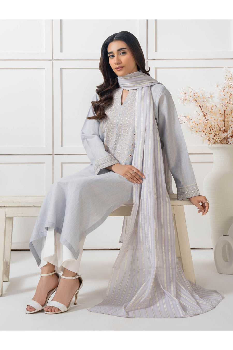 Summer Embellished Two-Piece Missouri Suit