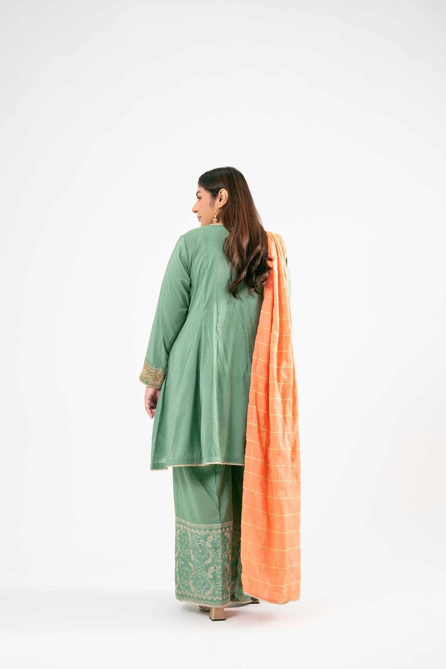 Embroidered 3 Piece Suit for Effortless Style