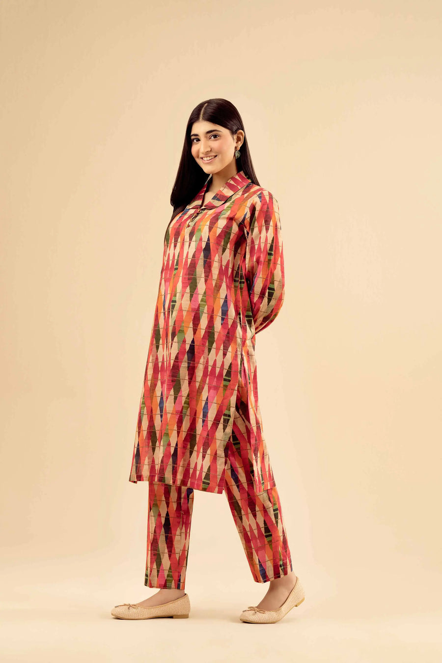 Chic 2-Piece Printed Suit for Effortless Everyday Style
