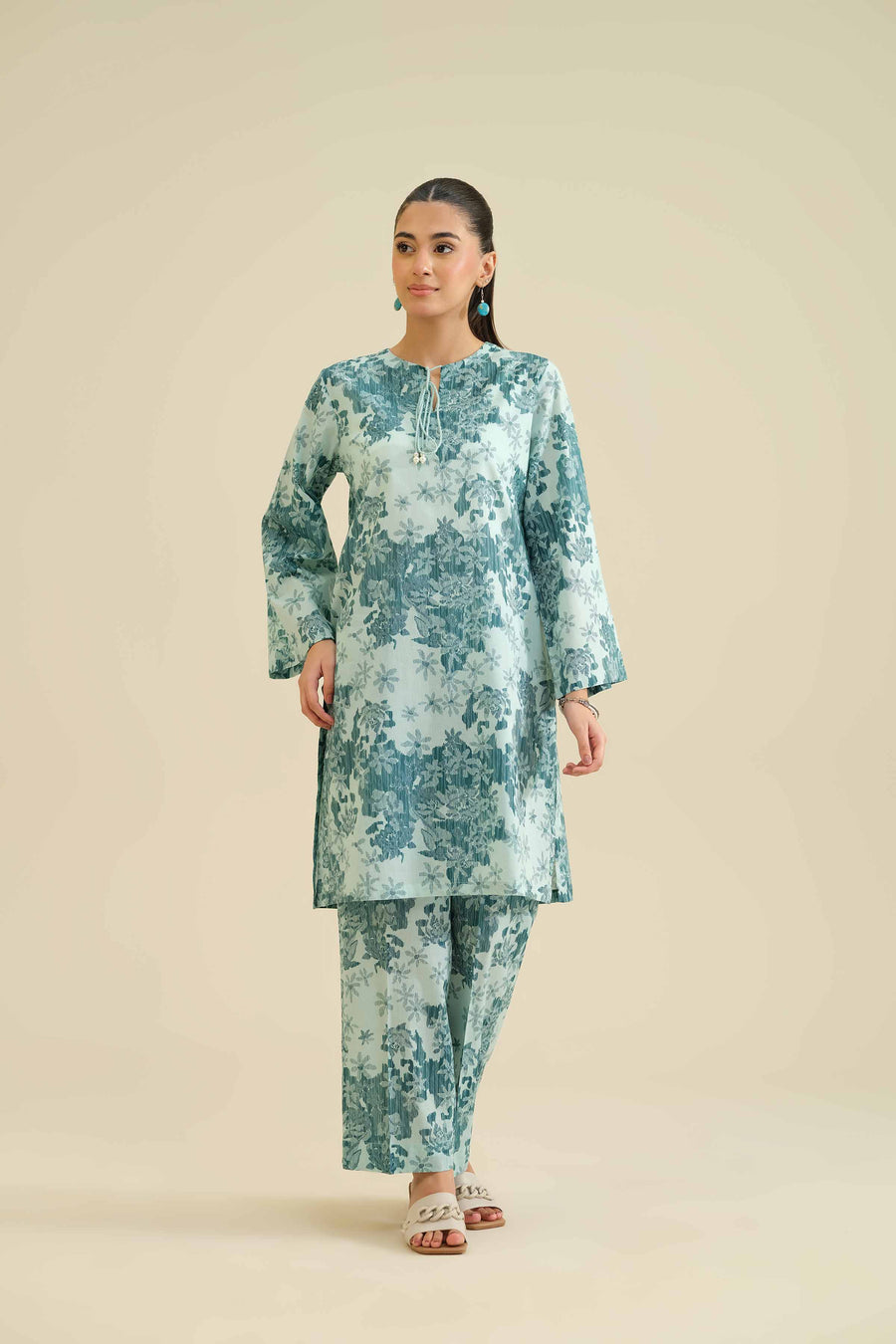 Chic 2 Piece Printed Suit for Effortless Everyday Style