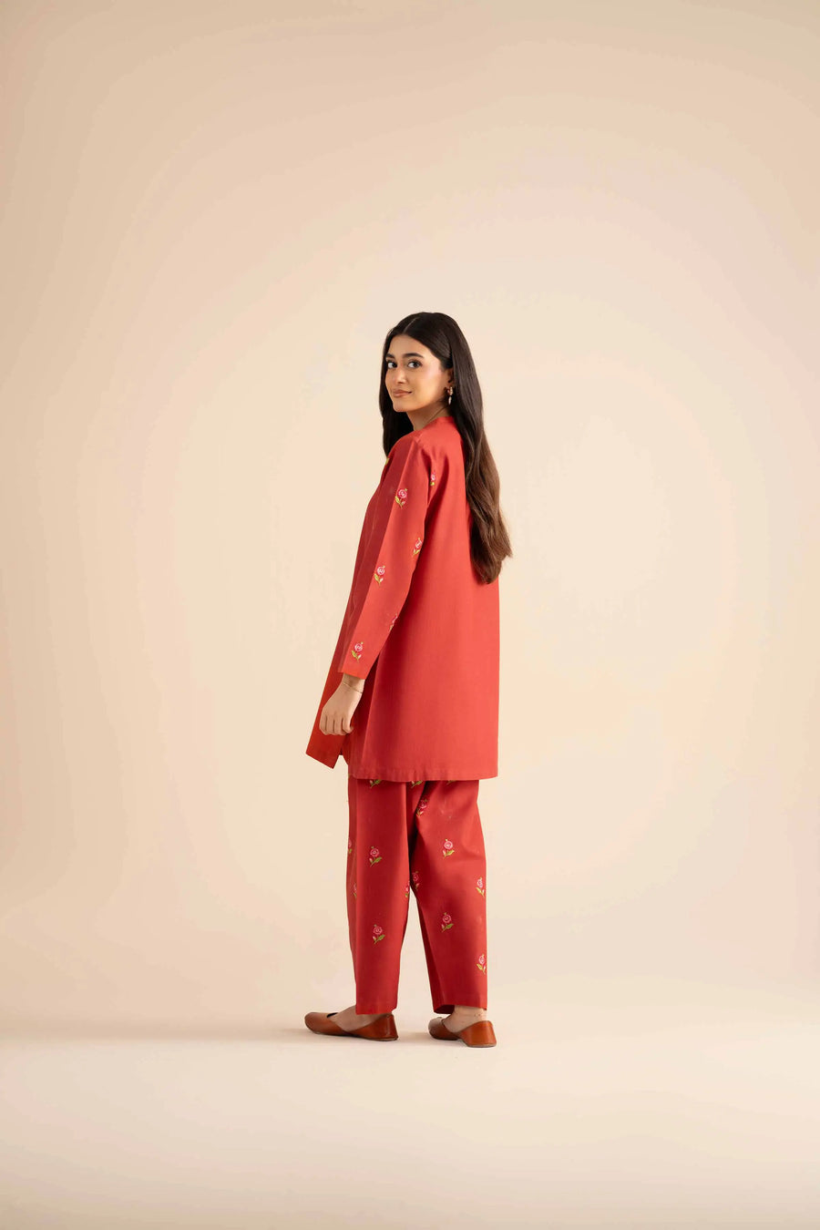 Chic Embroidered 2-Piece Suit Set for You