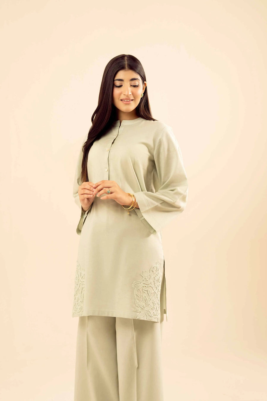 Chic 2-Piece Basic Suit for Effortless Everyday Style