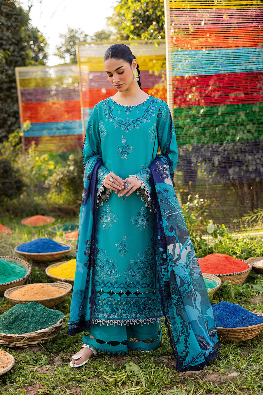 Turquoise Elegance Embroidered Lawn 3-Piece Suit with Digital Printed Silk Dupatta - Pehnaawaa