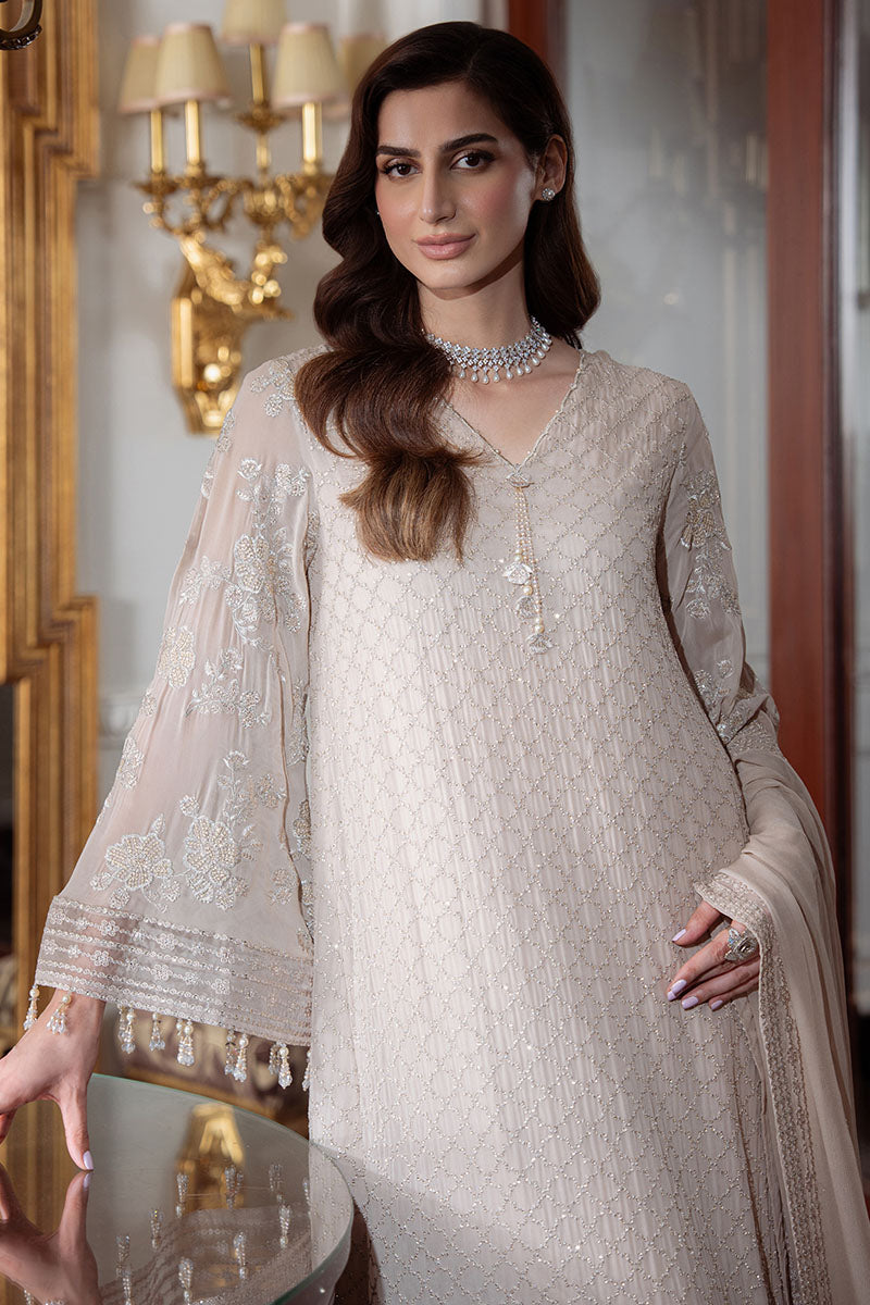 DUNE GRACE-3PC CHIFFON EMBROIDERED PRET - Pehnaawaa