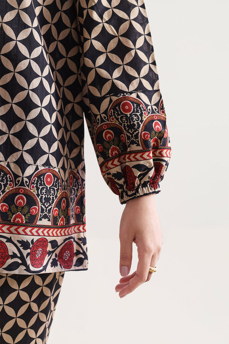 Printed Self Strip Lawn Stitched 2 Piece (Shirt/Trouser)