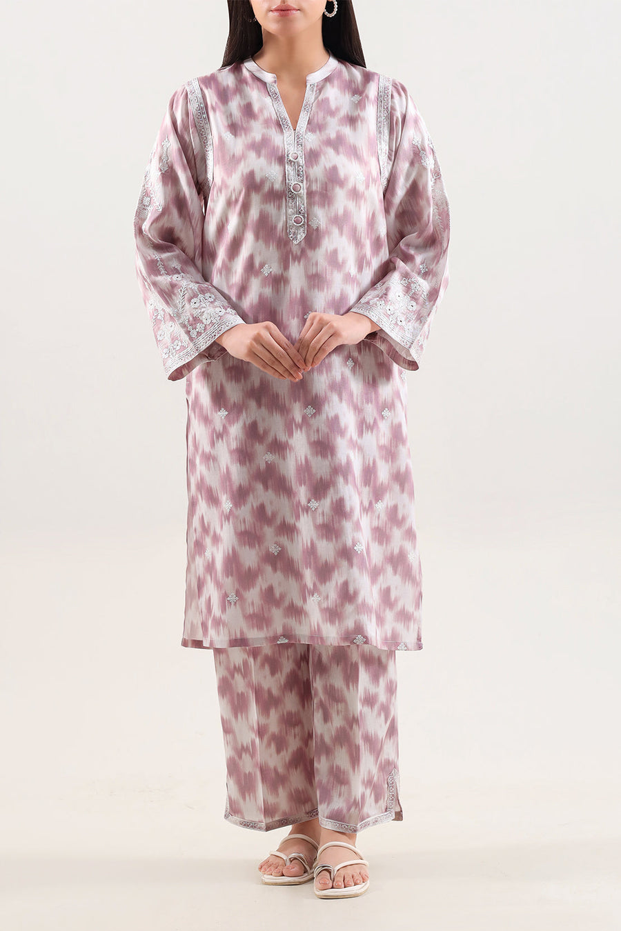 Printed Embroidered Arabic Lawn Stitched 2 Piece (Shirt/Trouser)