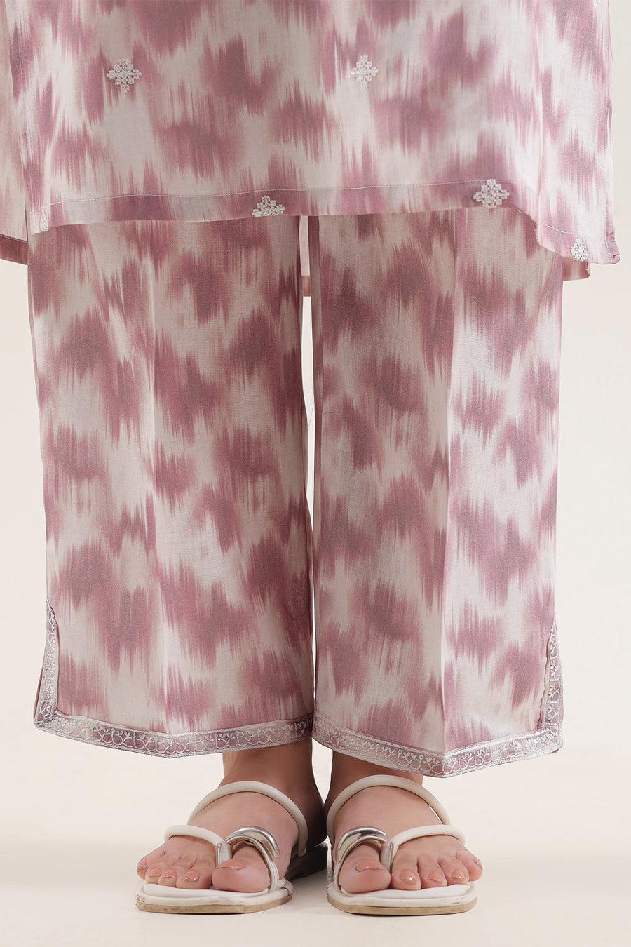 Printed Embroidered Arabic Lawn Stitched 2 Piece (Shirt/Trouser)