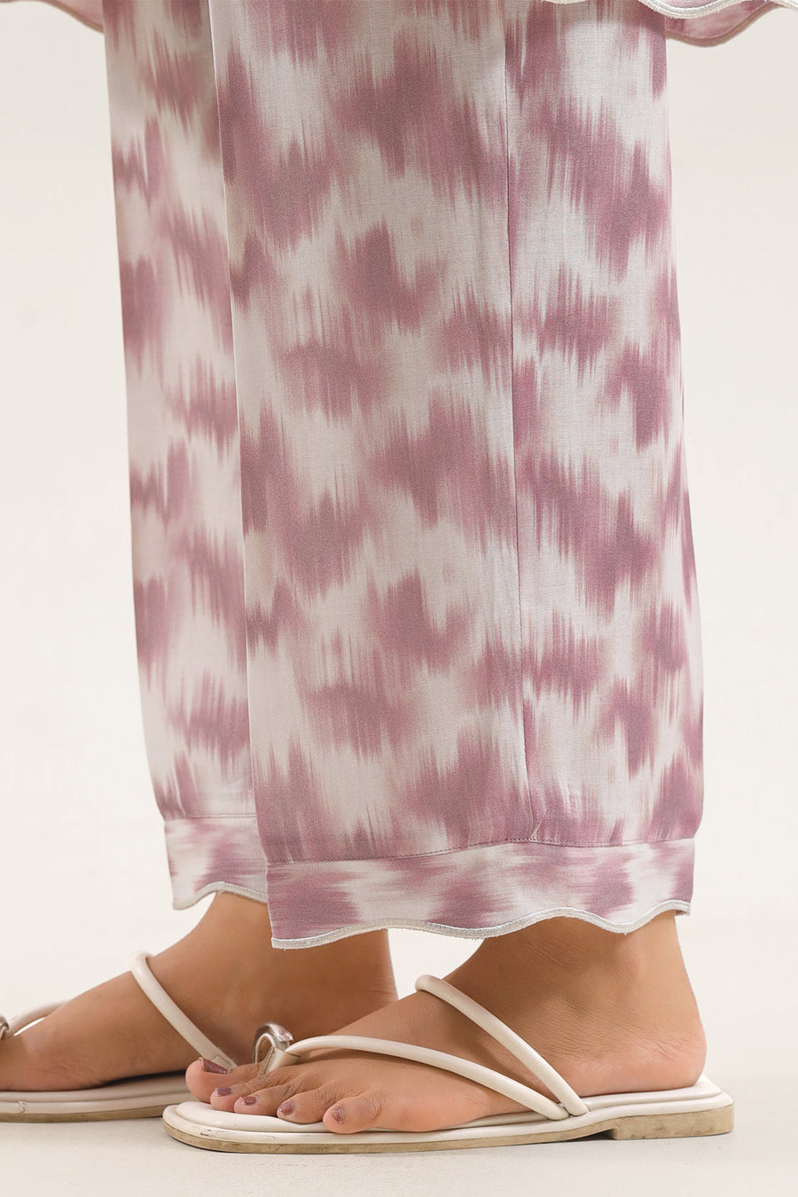 Printed Embroidered Arabic Lawn Stitched 2 Piece (Shirt/Trouser) - Pehnaawaa