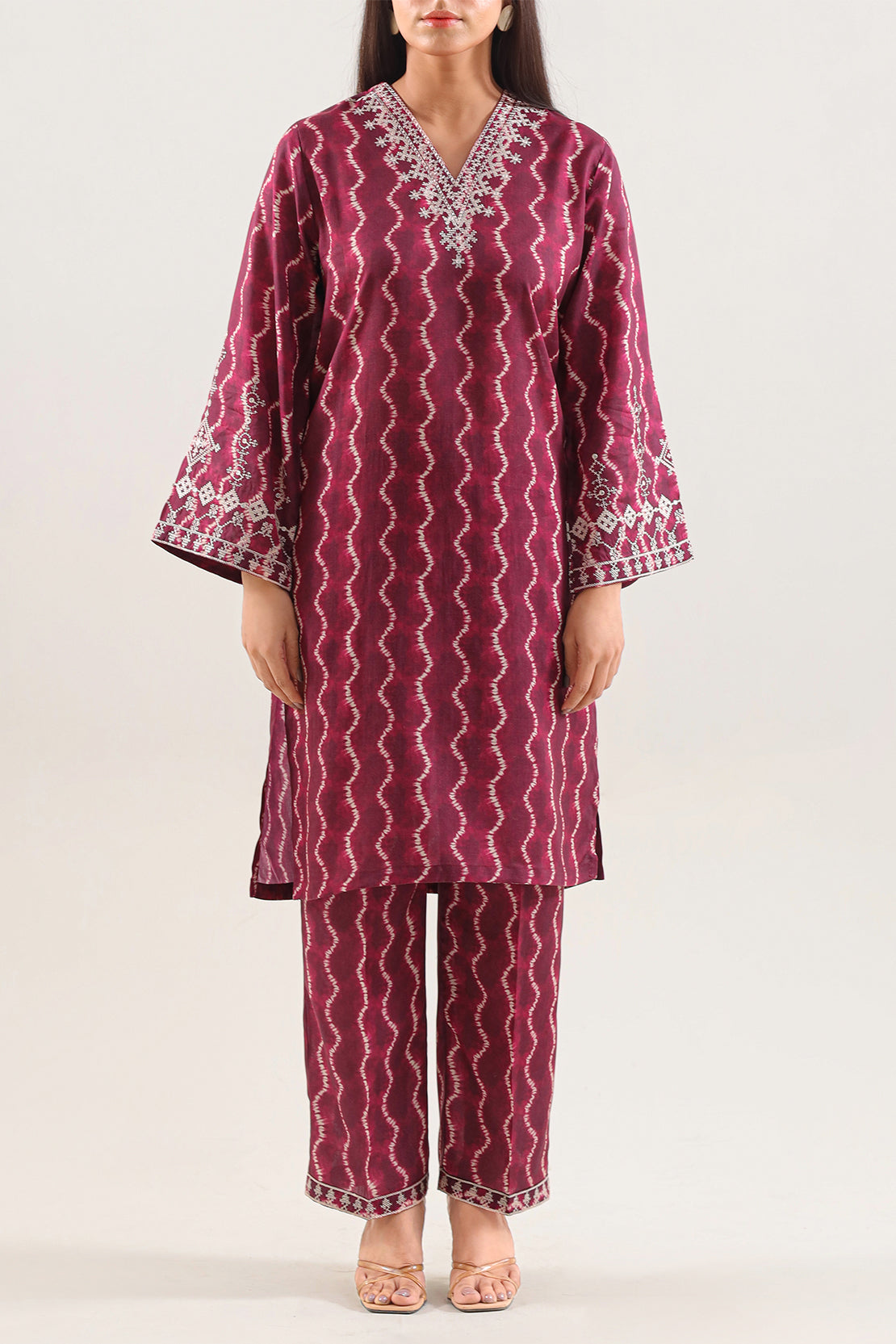 Printed Embroidered Arabic Lawn Stitched 2 Piece (Shirt/Trouser)