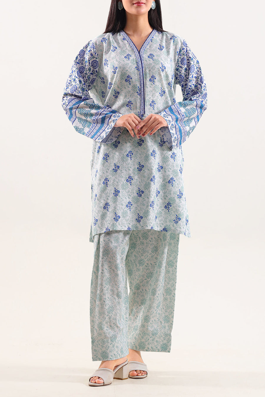 Printed Khaddar Stitched Shirt - Pehnaawaa