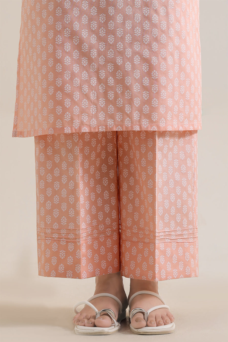 Printed Lawn Stitched 2 Piece (Shirt/Trouser) - Pehnaawaa