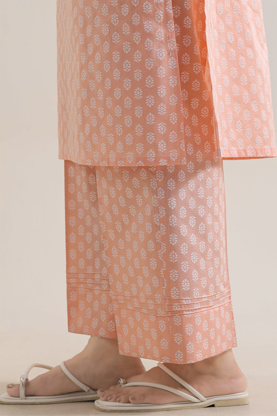 Printed Lawn Stitched 2 Piece (Shirt/Trouser) - Pehnaawaa