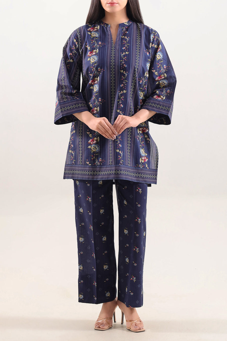 Printed Lawn Stitched Shirt - Pehnaawaa
