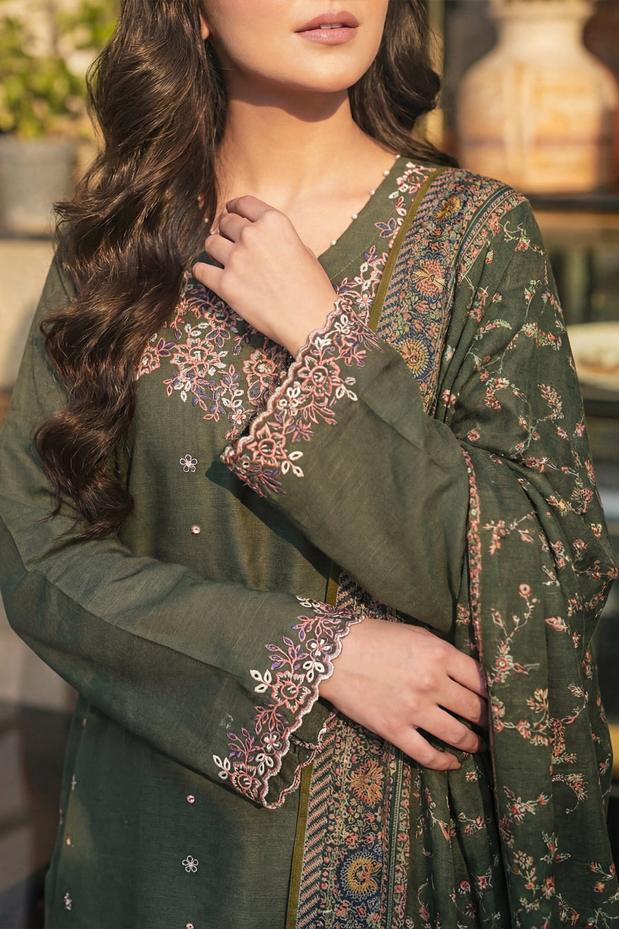 Solid Embroidered Khaddar Stitched 3 Piece - Pehnaawaa