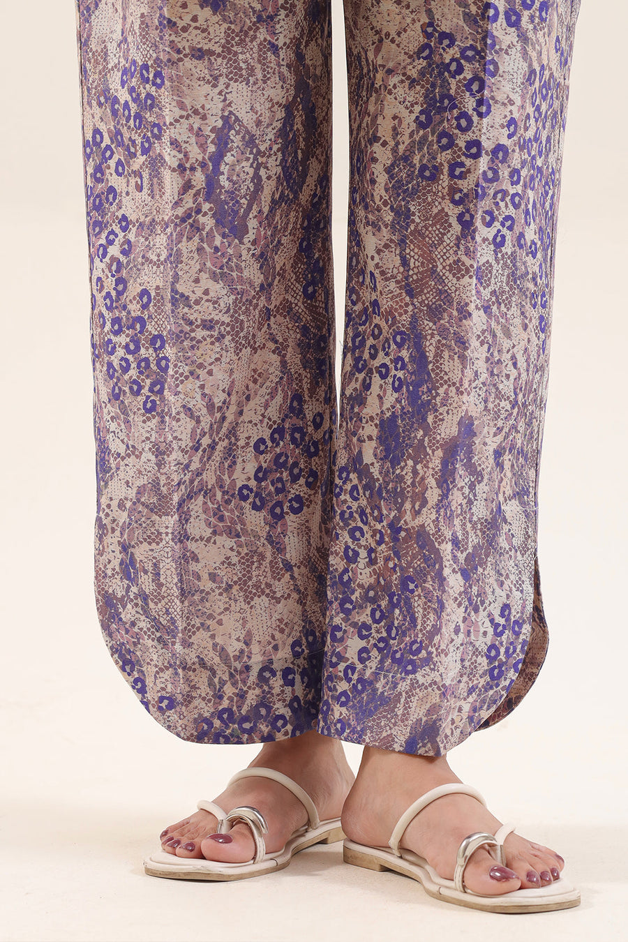 Printed Khaddar Stitched 2 Piece (Shirt/Trouser) - Pehnaawaa