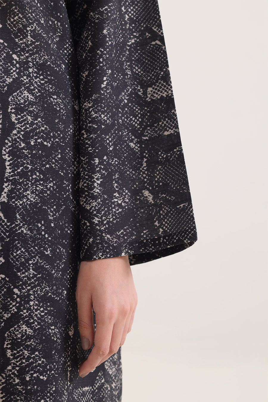 Printed Khaddar Stitched 2 Piece (Shirt/Trouser) - Pehnaawaa