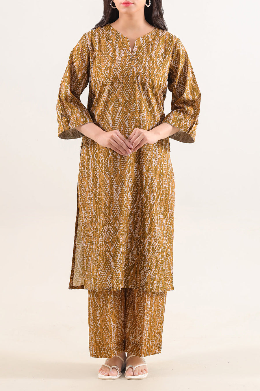 Mustard Khaddar Printed | Stitched - Pehnaawaa