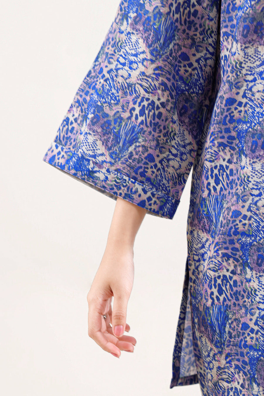 Printed Khaddar Stitched 2 Piece (Shirt/Trouser) - Pehnaawaa