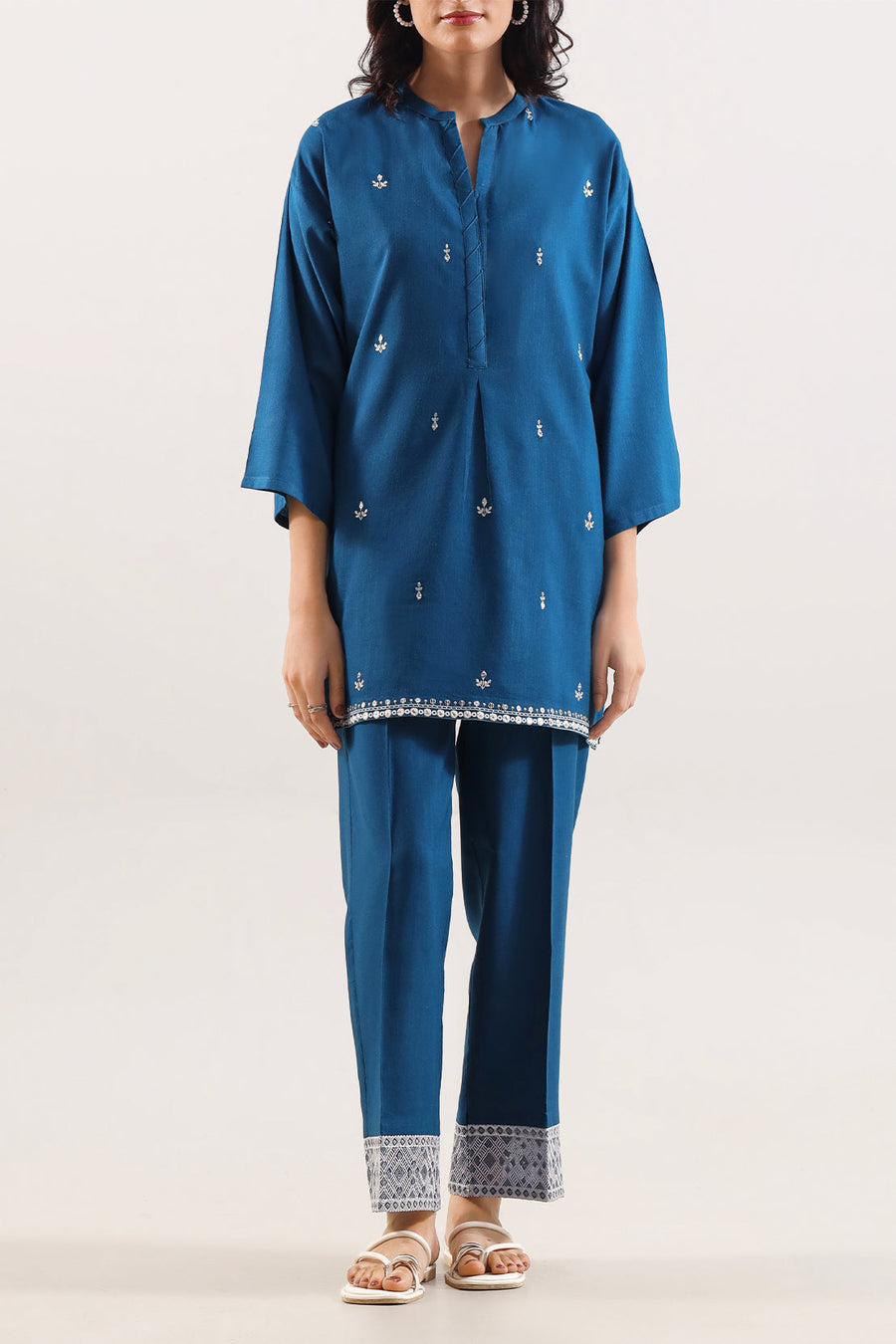 Solid Embroidered Khaddar Stitched 2 Piece (Shirt/Trouser) - Pehnaawaa