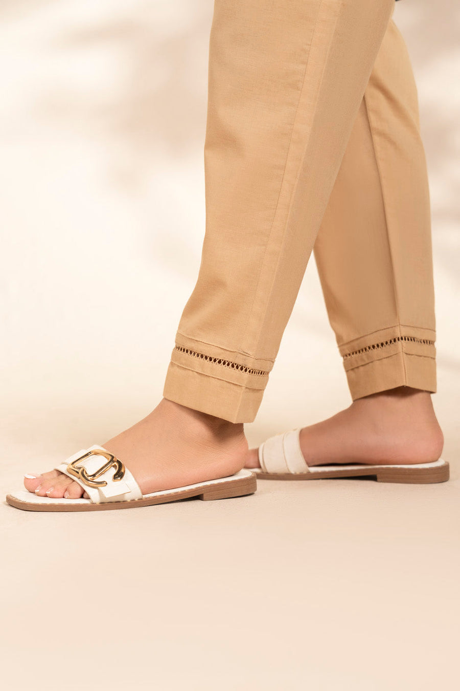 Elegant Cambric Solid Straight Pants - Pehnaawaa