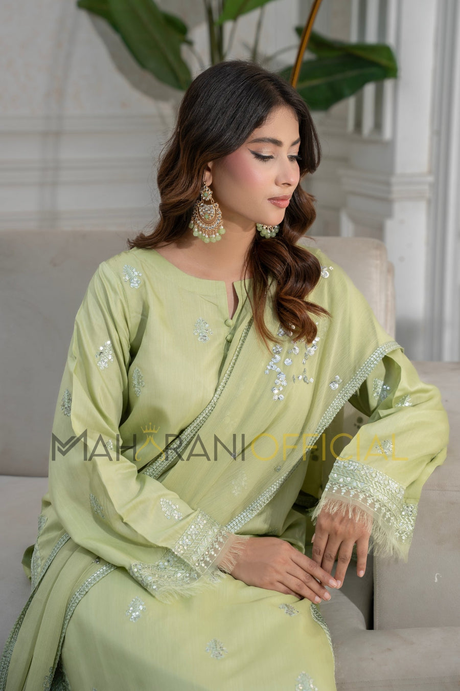 Noor e eid Pista 3 piece Embroidered Stitched suit
