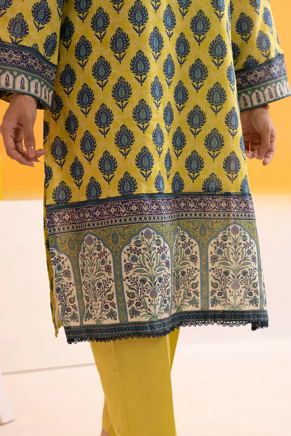 ready to wear 3 piece suit pehnaawaa