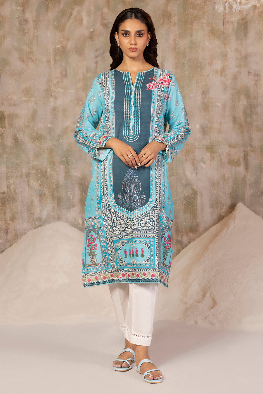 Khaddar Heritage Handwoven Embroidered Kurta