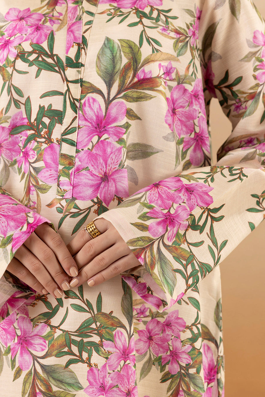 Ivory Khaddar 1-Piece Kurta | Floral Print with Keyhole Neckline