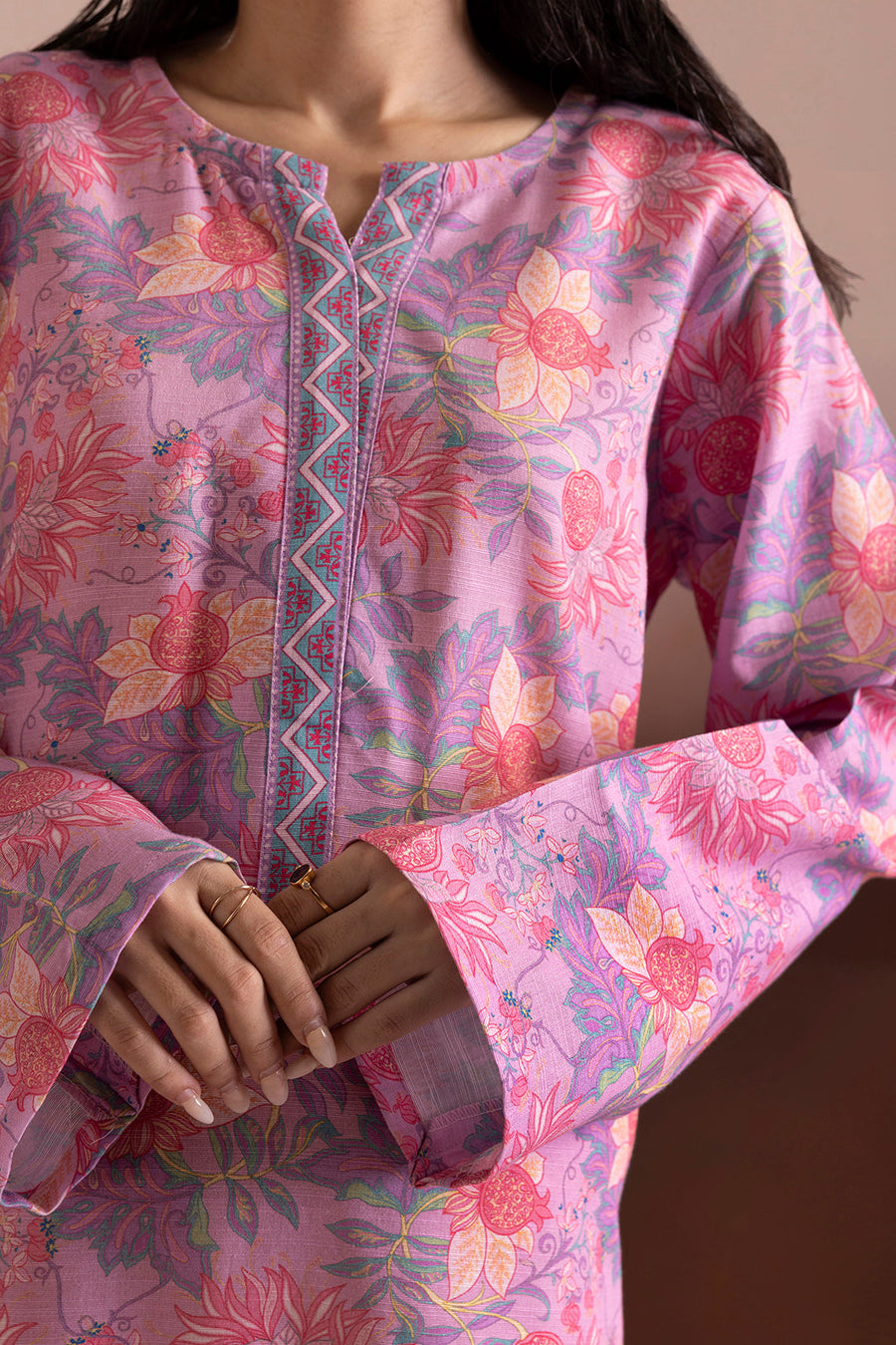 Tea Pink Khaddar 1-Piece Kurta | Floral Print