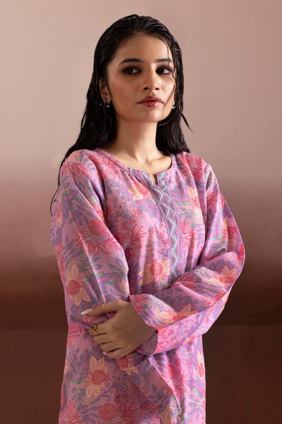 Tea Pink Khaddar 1-Piece Kurta | Floral Print