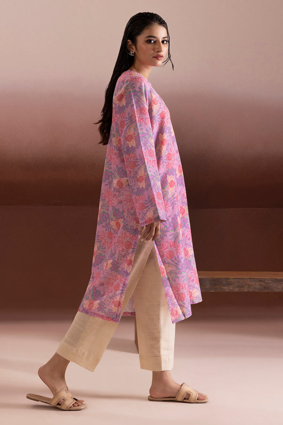 Tea Pink Khaddar 1-Piece Kurta | Floral Print