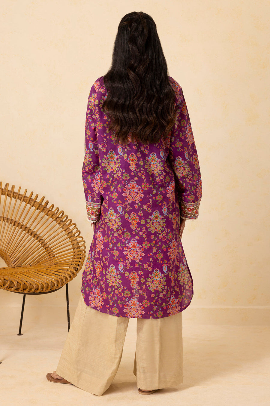 Magenta Khaddar 2-Piece Kurta | Floral Resham Embroidery