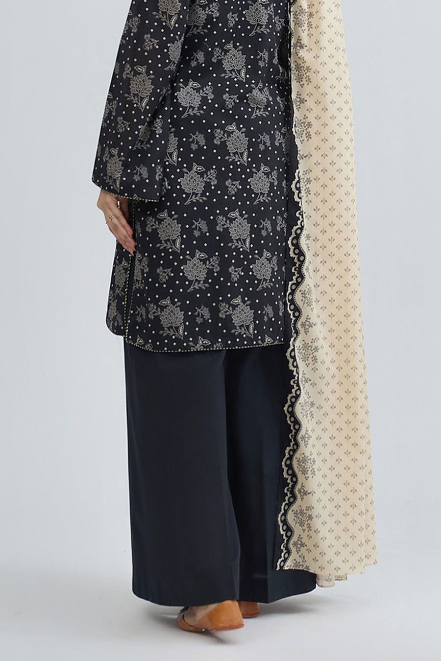 LAWN | PRINTED - Pehnaawaa