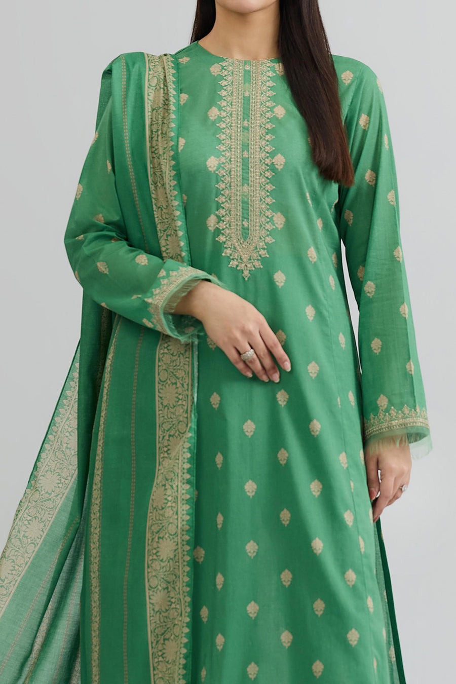 LAWN | EMBROIDERED - Pehnaawaa