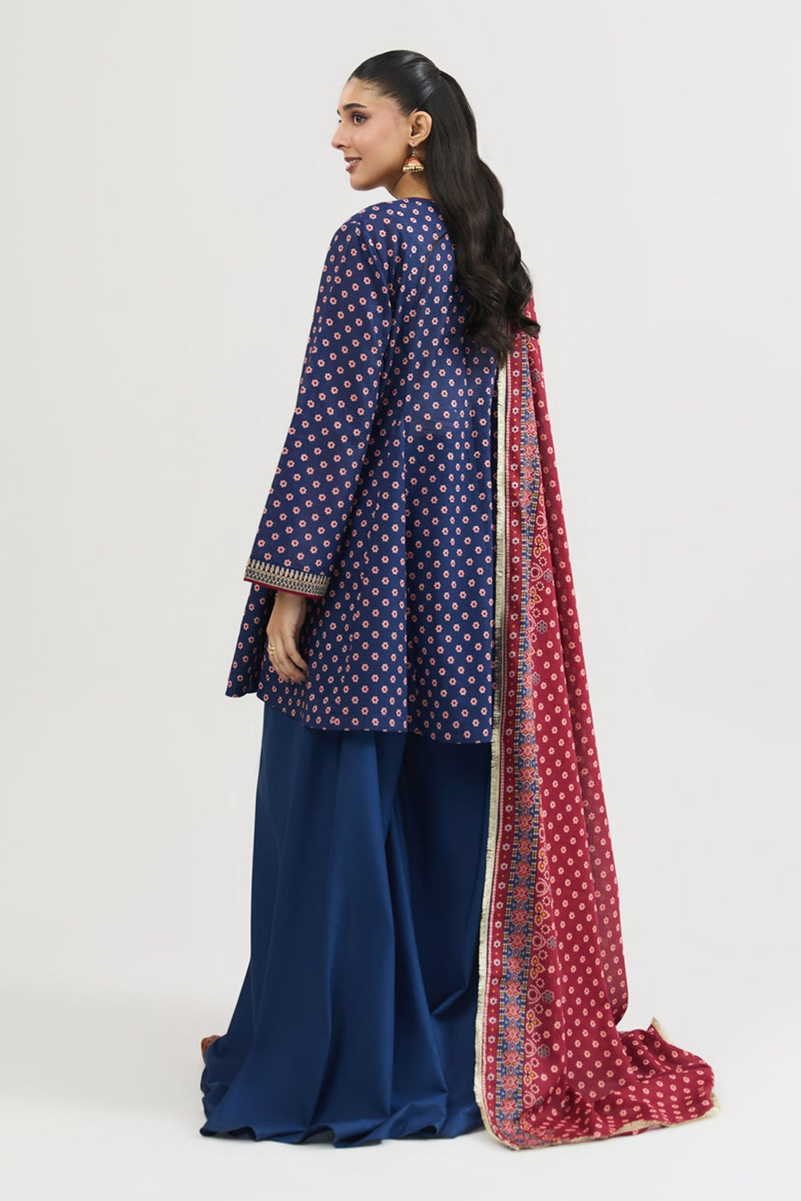 LAWN | EMBROIDERED - Pehnaawaa