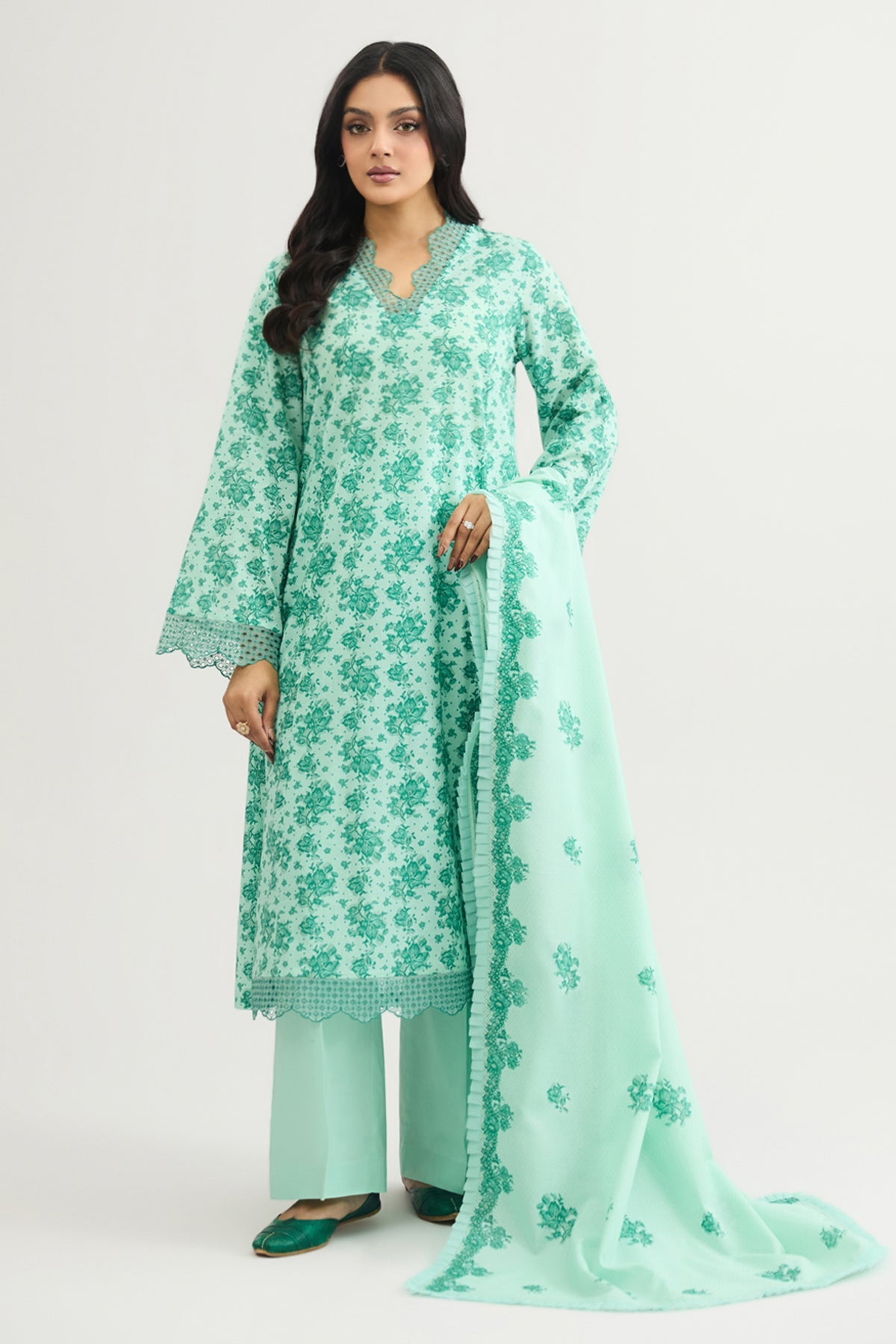 LAWN | EMBROIDERED